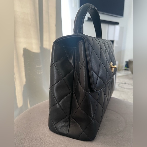 Authentic Chanel kelly top handle bag - Picture 5 of 13